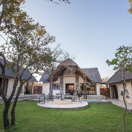 Igugu Lodge Hoedspruit Exterior photo